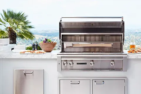lynx-sedona-built-in-gas-grill